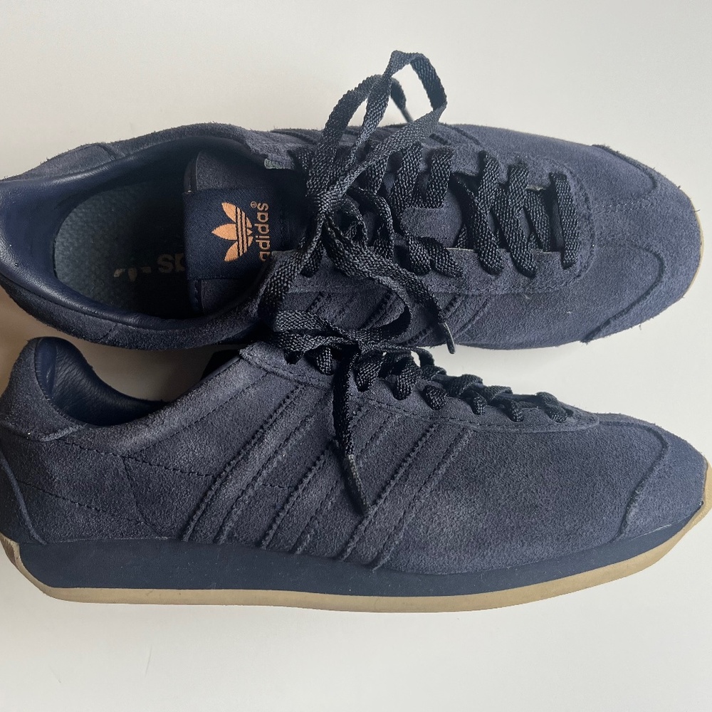 The KHAITE x Country OG 'Legend Ink' Adidas Men’s 6.5 (Women’s ~8)